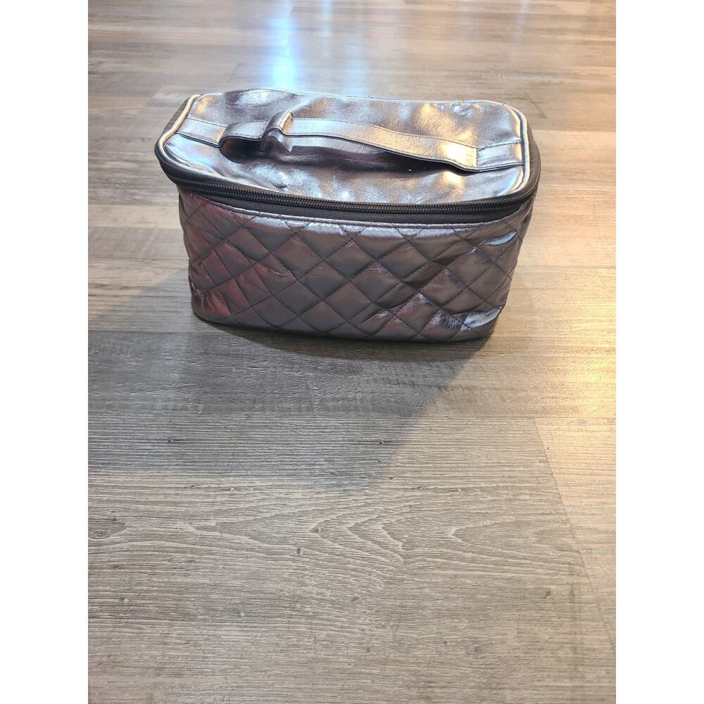 Unknown brand womens make up bag